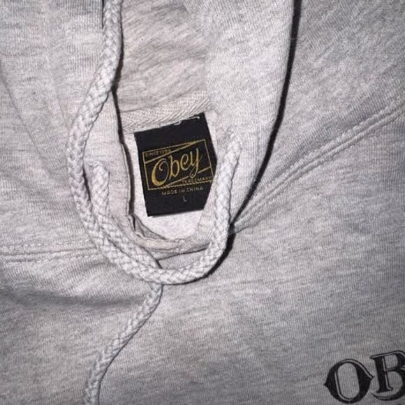 2 hoodies- OBEY & Universal Thread - Picture 4 of 4